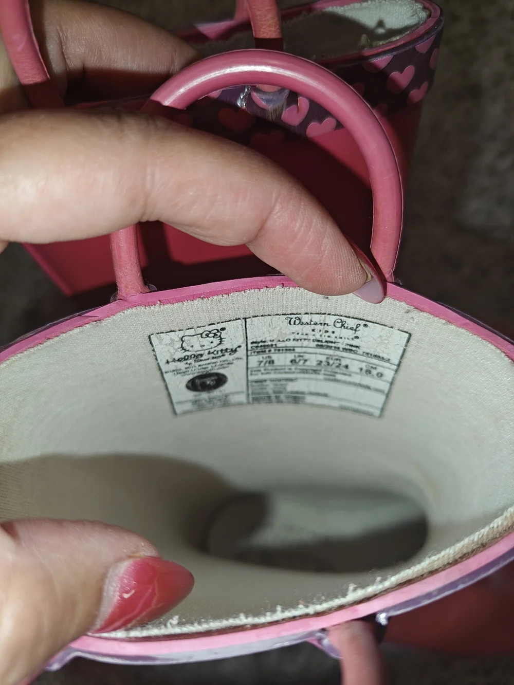 Western Chief Hello Kitty Rain Boots Hearts Toddler Size 7/8